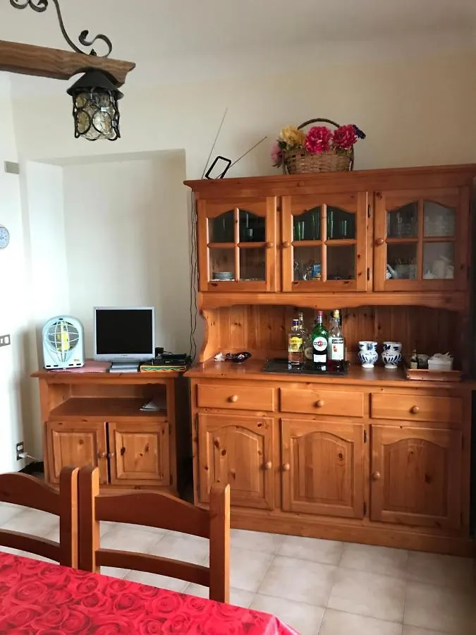 Villa Brotti Claino 0*,